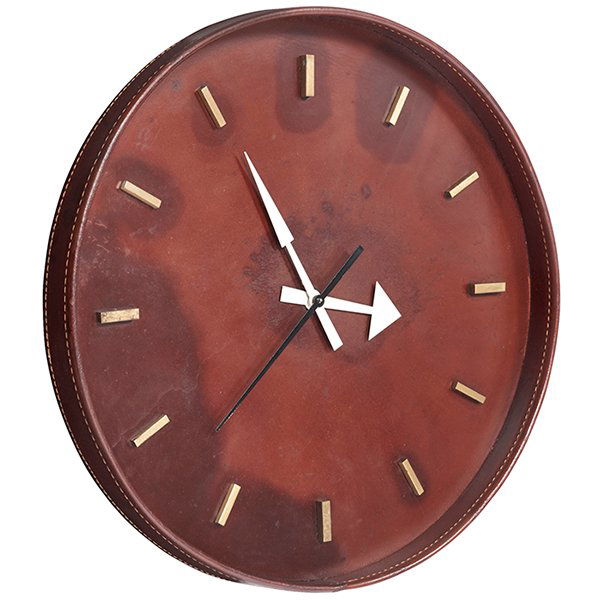 Seth Thomas wall clock, USA, 1950s, leather (1 of 1)