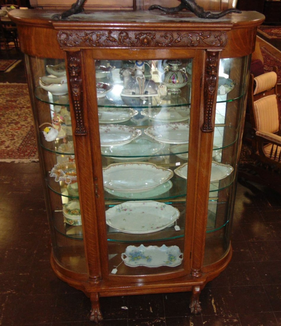 Antique Oak Bow Front China Cabinet (1 of 8)