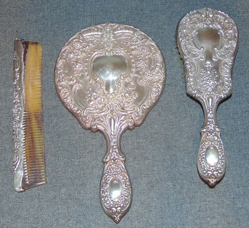 3 Pc Chantilly Sterling Silver Dresser Set By Gorham Oct 27
