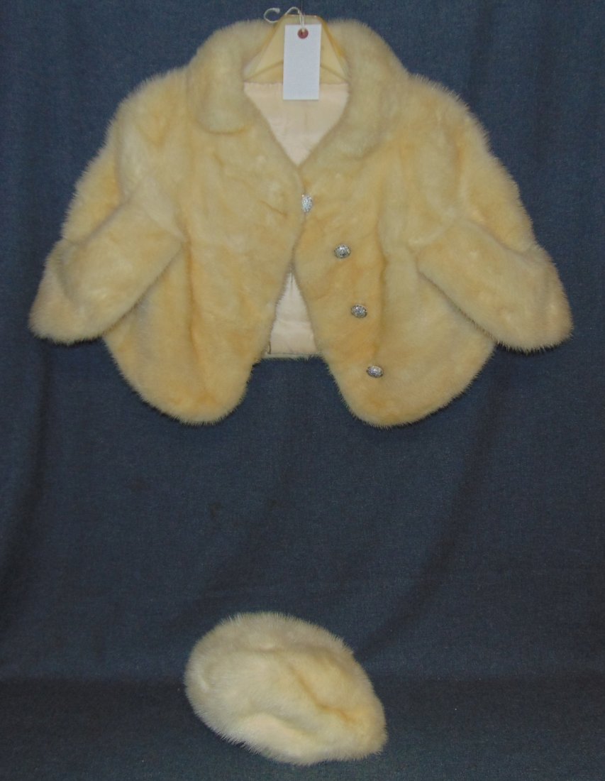 Vintage Mink Stole and Matching Hat Circa 1950's (1 of 8)