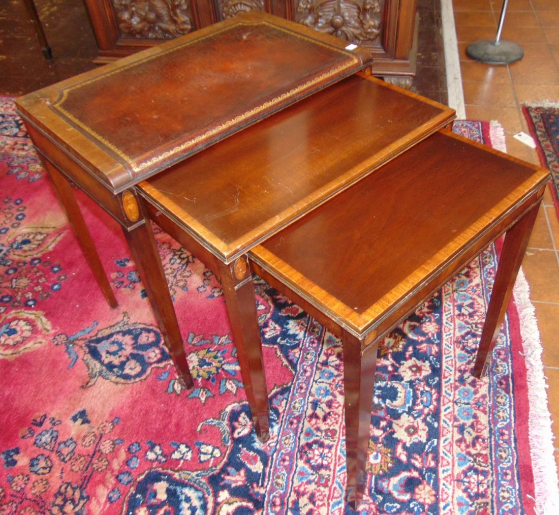 Vintage Set of 3 Inlaid Mahogany Stack Tables (1 of 6)