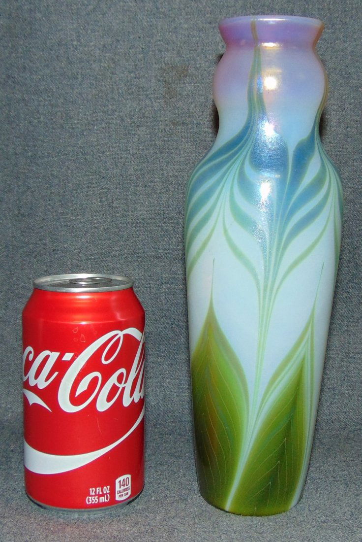 Pulled Feather Art Glass Vase by Lundberg Studios 1973 (1 of 6)