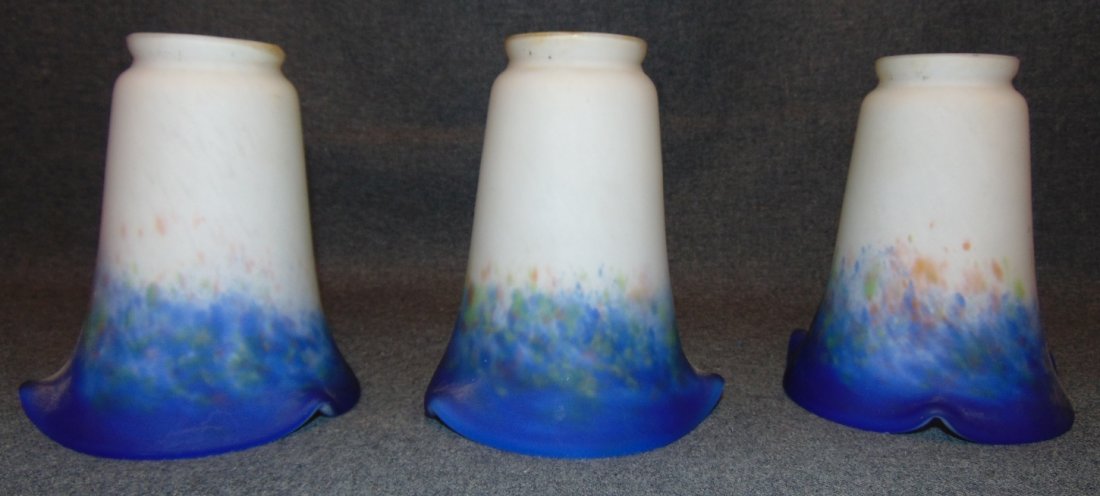 3 Le Verre Francais Glass Shades Charles Schneider: 3 Le Verre Francais Glass Lamp Shades. Attributed to Charles Schneider circa 1920's. Signed Le Verre Francais. Each measures 6" tall x 5" wide. Fitting opening is 2-1/2" wide. Condition of each is ver