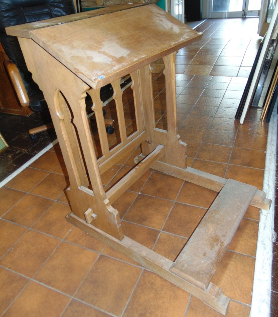 Antique Gothic Oak Church Kneeler: Antique Gothic Oak Church Kneeler with Lift-Top Storage Drawer. Measures 35" tall x 25" wide x 32" deep. Overall condition is good. Wear consistent with age and use. Several Shipping Options Available