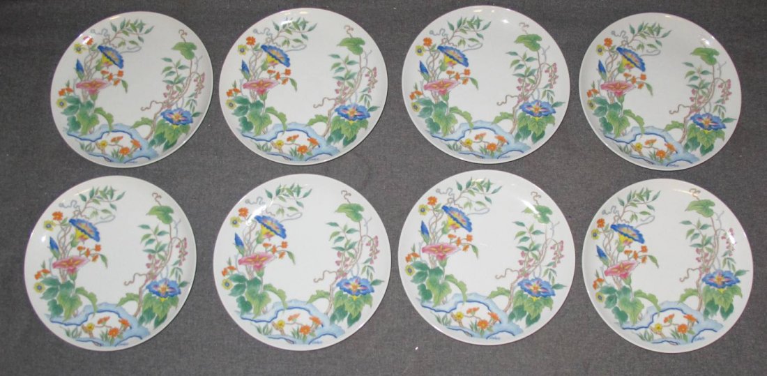 8 SEYMOUR MANN "Morning Glory" DISHES: 8 Seymour Mann Dishes in the "Morning Glory" Pattern. Each measures 7-3/4" wide. Condition is Very good. No damage. Starting Bid $30. Auction Estimate $50 - $80.