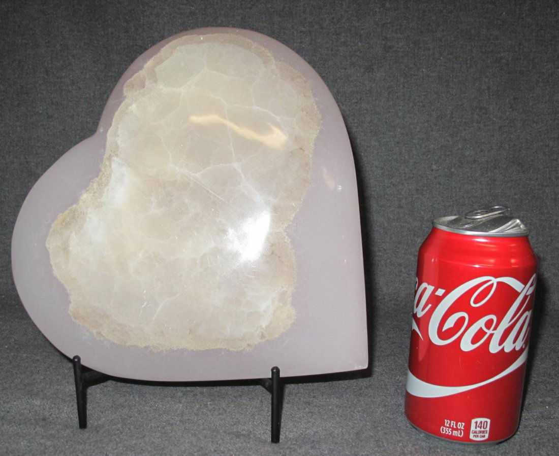 POLISHED & CARVED WHITE ONYX HEART (1 of 6)