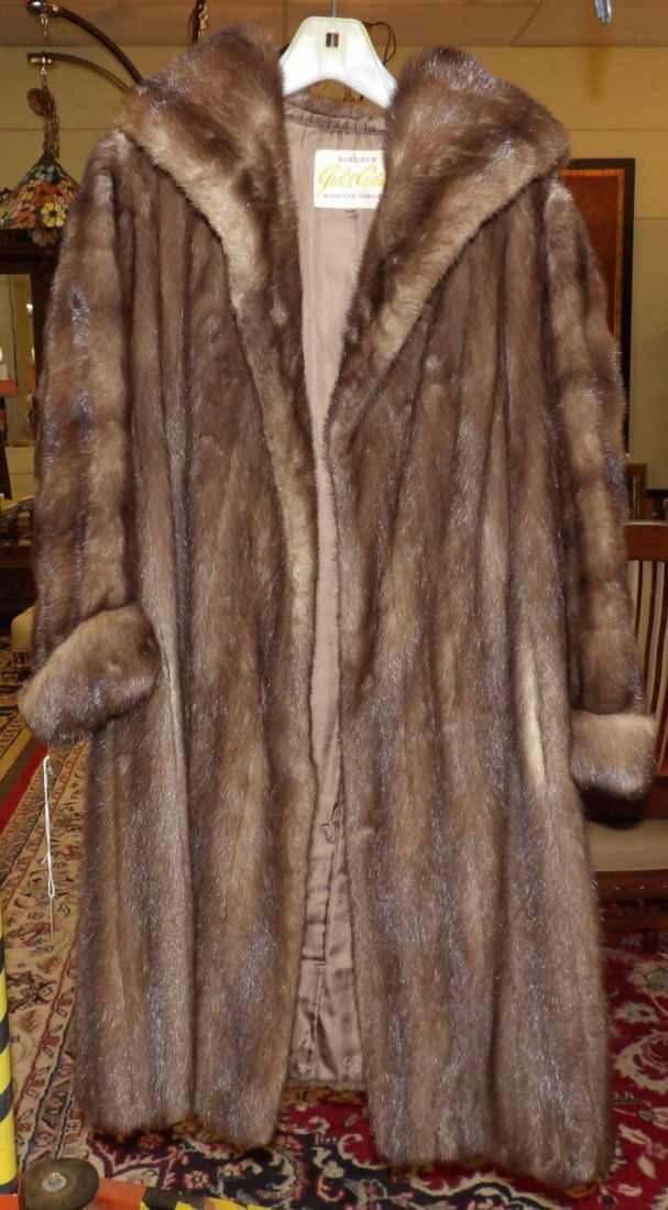WHISKEY MINK COAT (1 of 4)