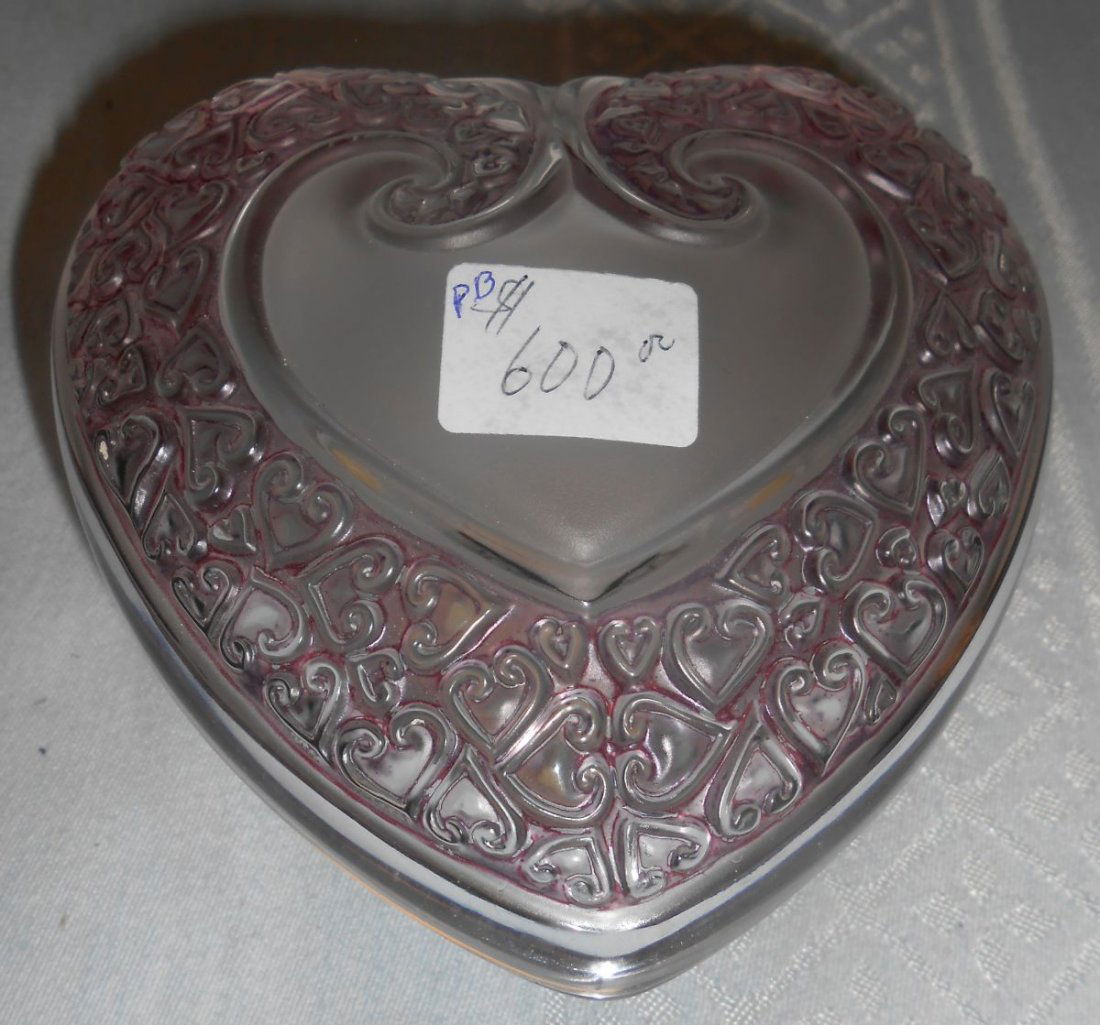 Lalique French Crystal Heart Box (1 of 3)