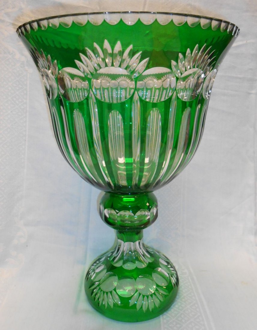 Cut Emerald Green European Crystal Footed Center Bowl (1 of 3)