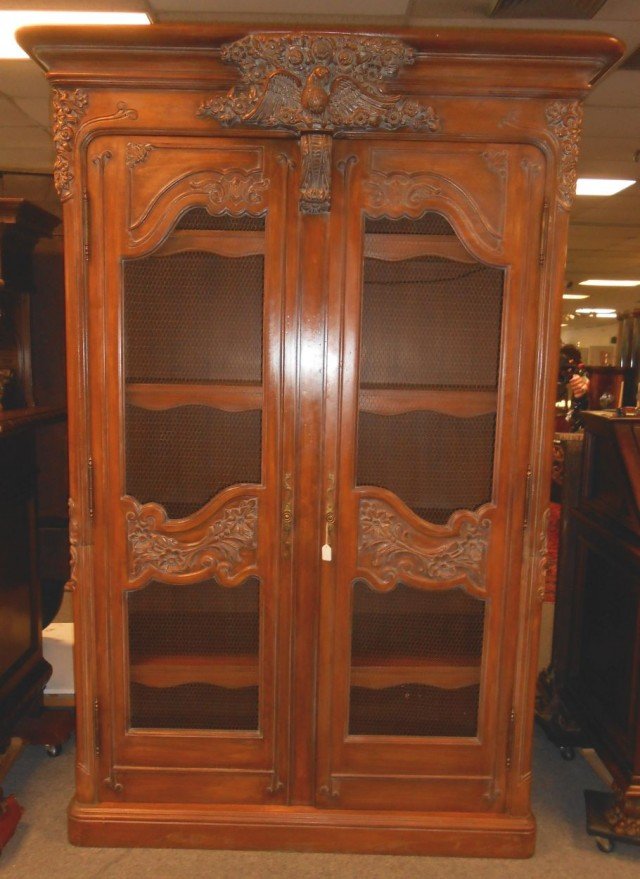 Vintage French Style 2 Door Cabinet (1 of 5)