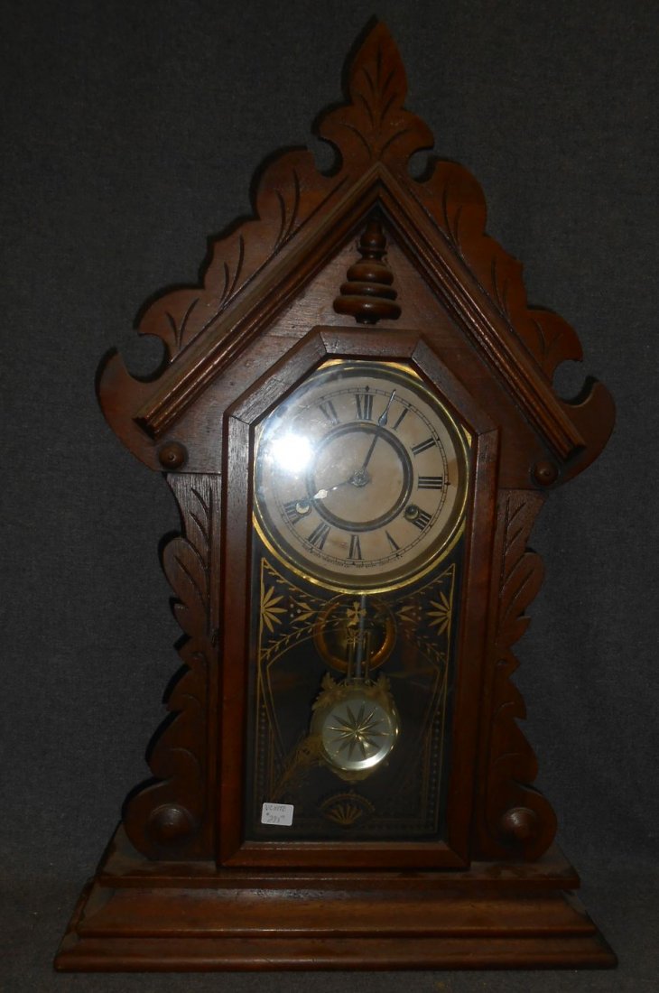 Antique New Haven Clock (1 of 3)