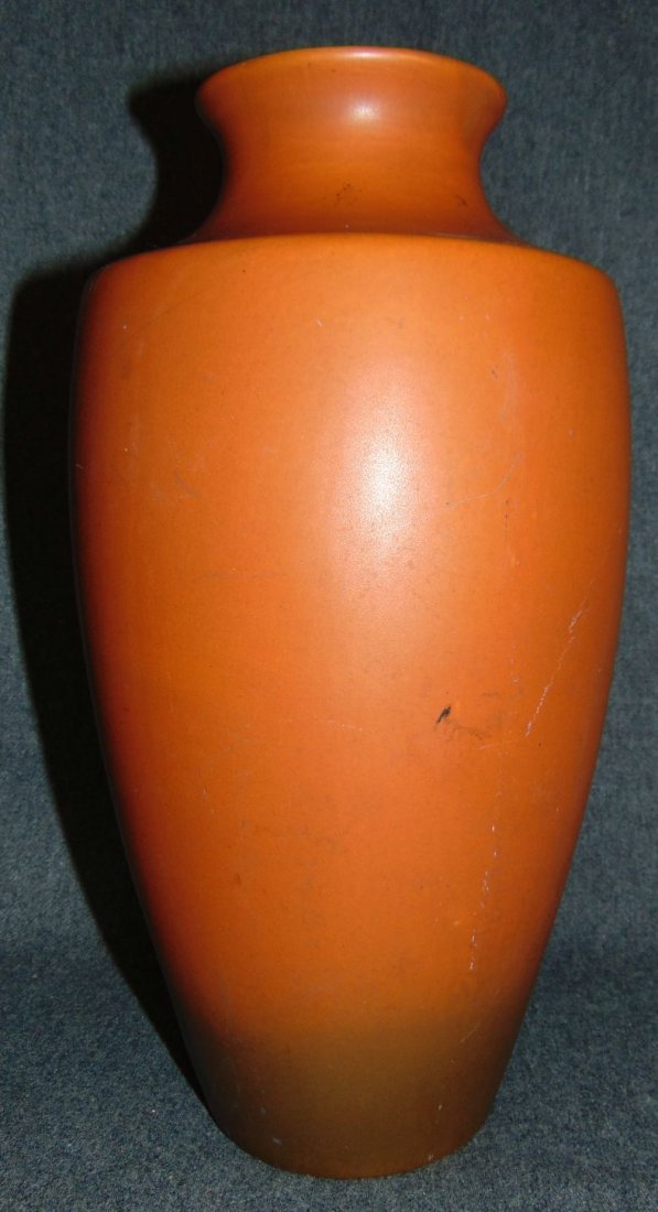 Roseville Early Carnelian Vase (1 of 7)