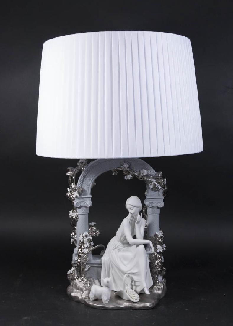 Lladro Tranquility Lamp (1 of 7)