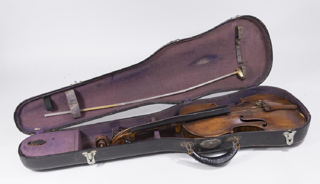 Carlo Ferdinand Landolfi signed Violin and case (1 of 7)