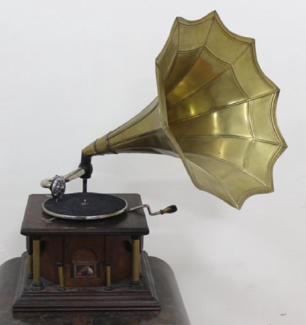 "His Master's Voice" Windup Table Gramophone (1 of 5)