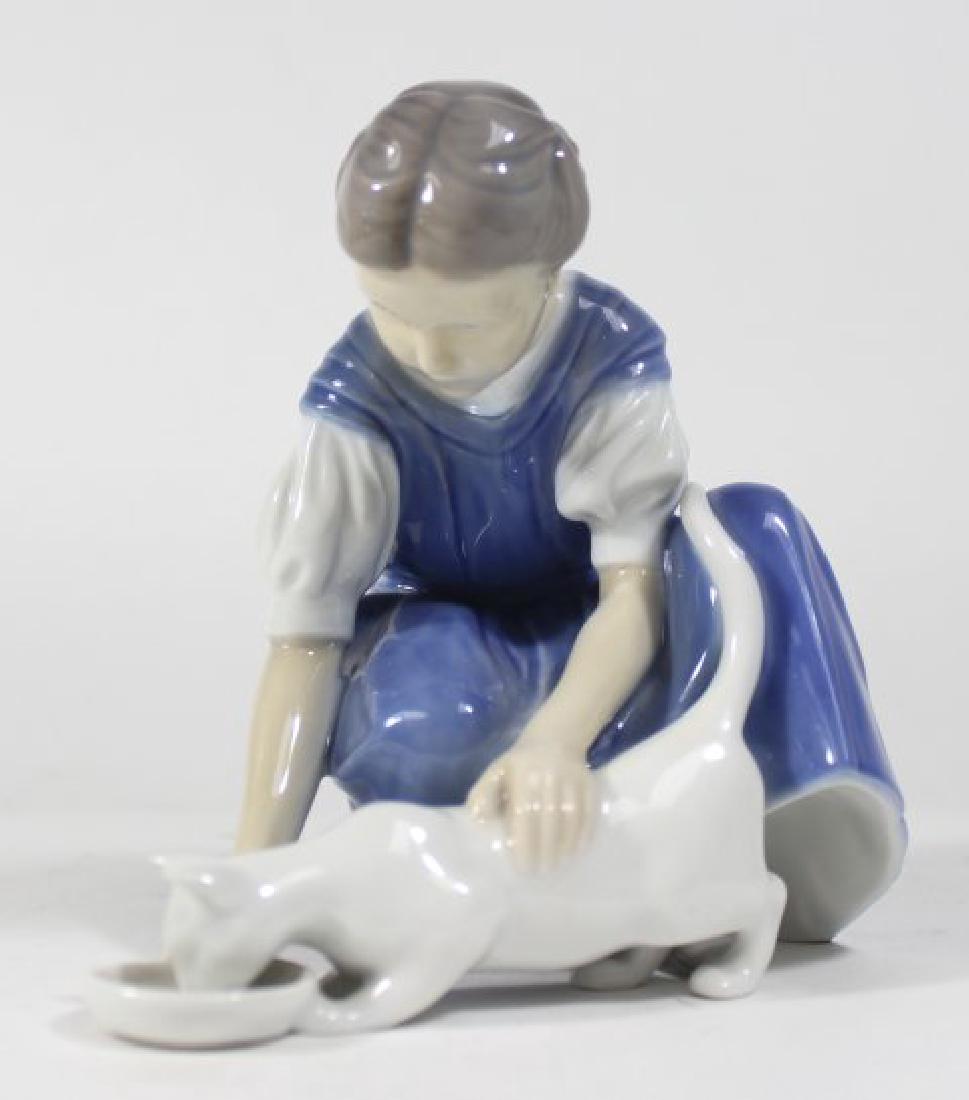 B&G Denmark 1745 Girl Feeding Cat Figure: Approx. 5 1/4" H. (6095) Very good condition.