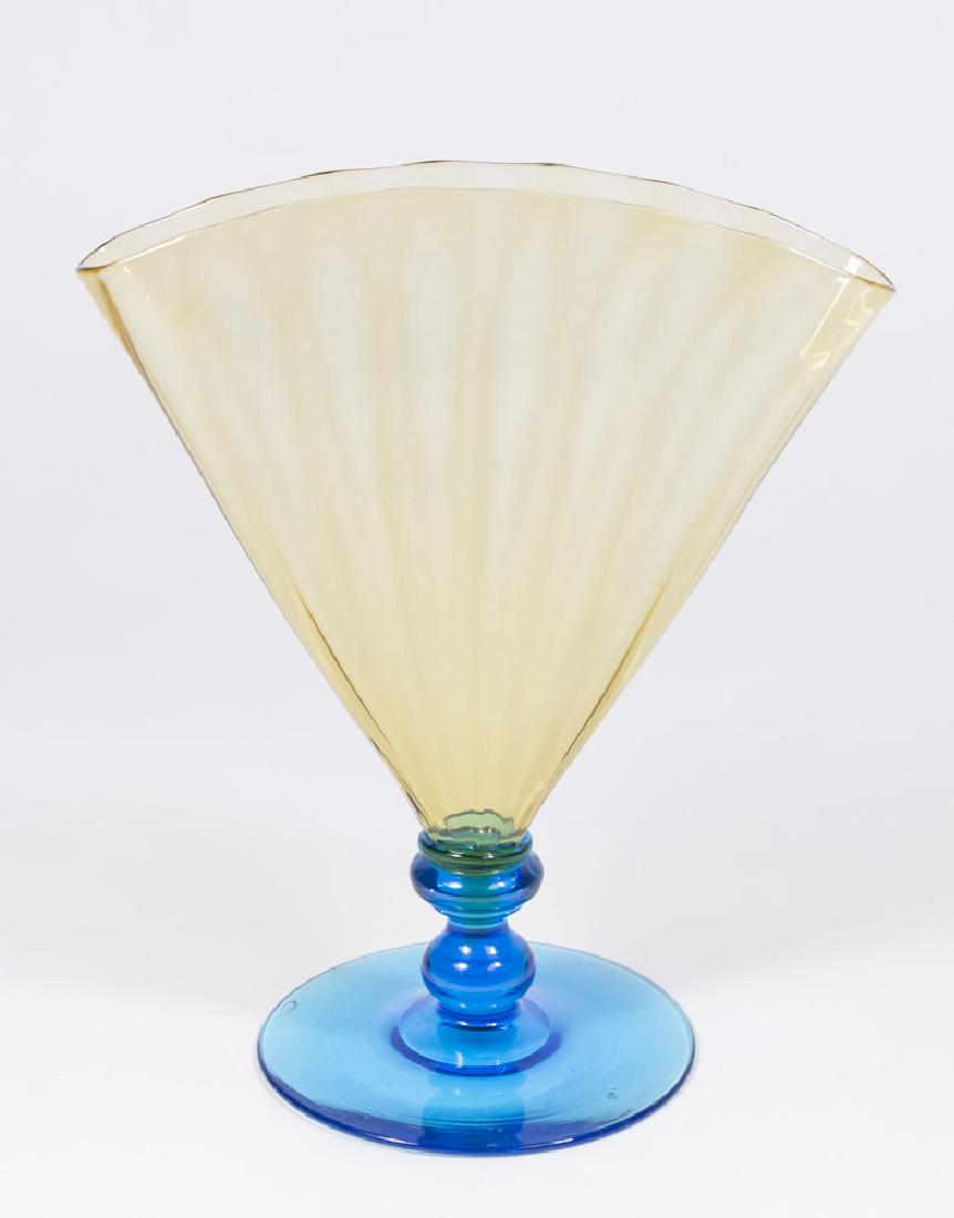 Steuben Amber & Blue Fan Vase (1 of 4)