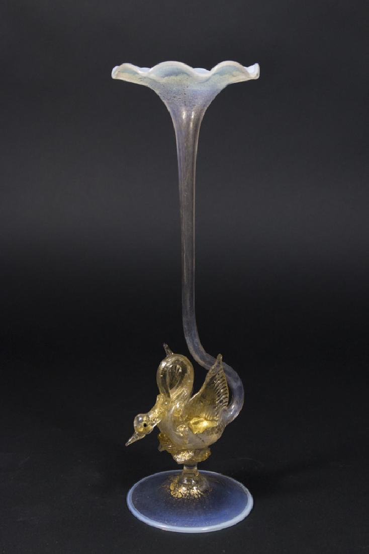Venetian Gilt Opaline Glass Swan Bud Case: Late 19th/early 20th century. Attributed to Salviati & C. Artisti Barovier or Fratelli Toso. Approx. 10 1/4" H. From a NY estate. (6092) Good condition.
