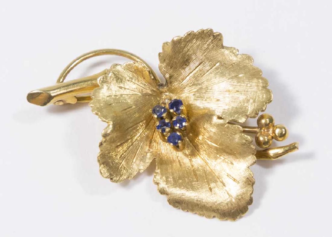 Tiffany 18K Gold Leaf Pin with Sapphires (1 of 3)
