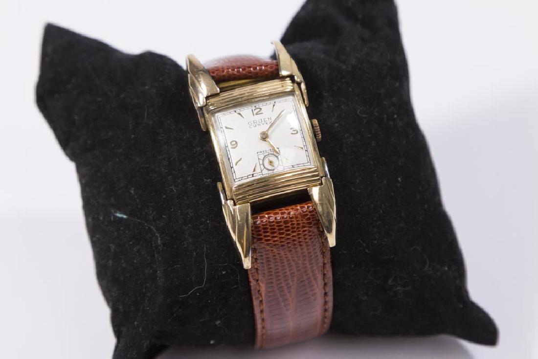 1940"s Gruen Curvex Drivers Watch (1 of 4)