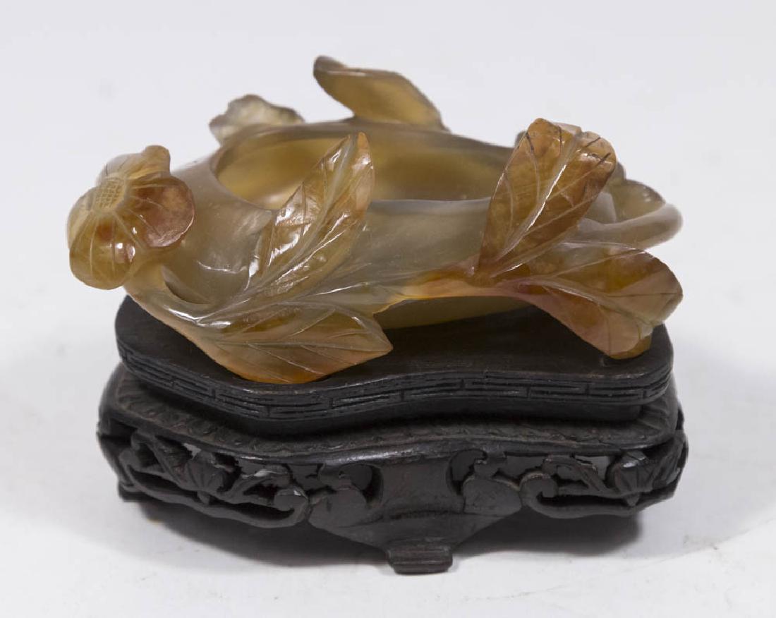 Chinese Carved Agate Brush Wash (1 of 2)