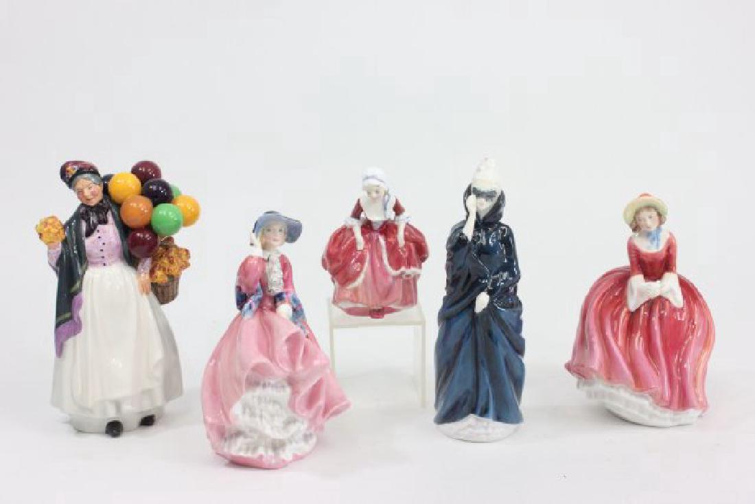 Group Lot 5 Royal Doulton Figures (1 of 8)
