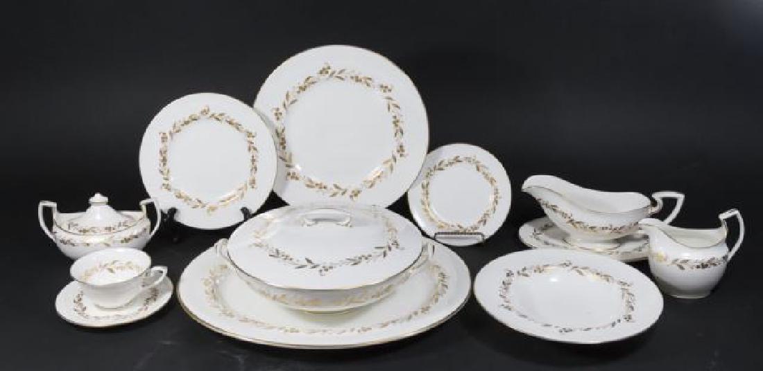 :Royal Worcester Dinnerware Saguenay Srvc. for 12 (1 of 5)