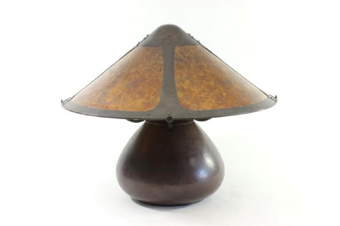 Aurora Studios Onion Shape Table Lamp (1 of 4)