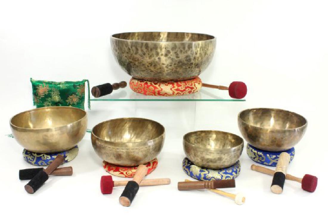 4 Asian Hammered Brass Singing Bowls (1 of 10)