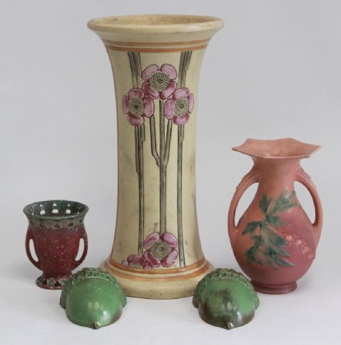 Lot of Vases & Wall Pockets (1 of 7)