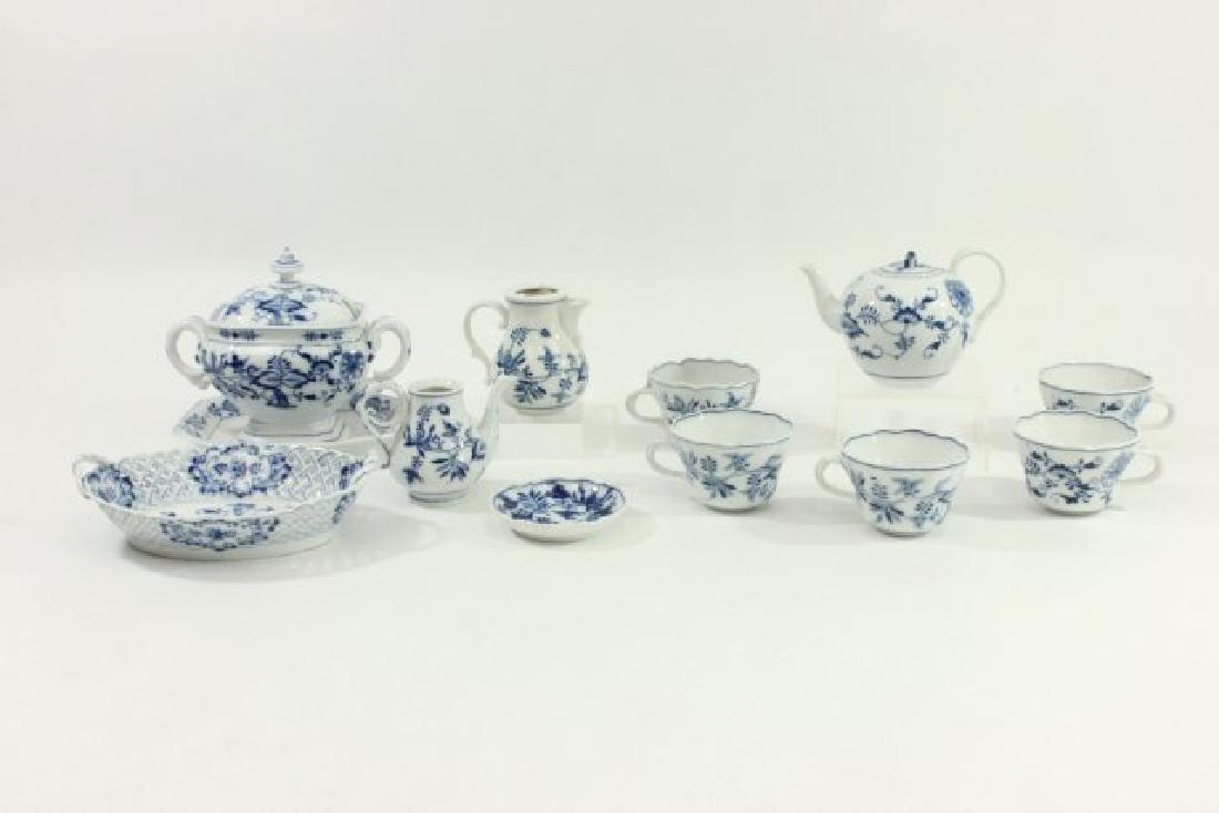 TK Meissen Style Blue & White Porcelain Lot (1 of 6)