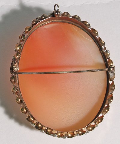 19th c. cameo in gold frame with seed pearls - 2