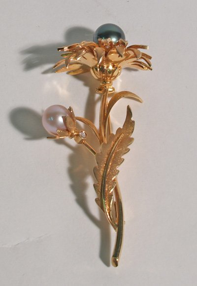 18kt Tiffany & Co. floral pin