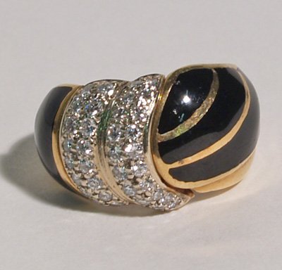 18kt yellow gold Annabelli swirled ring