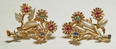 Pair 14kt yellow gold earrings (1 of 1)