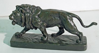 Bronze sculpture of Lion signed by Vidal