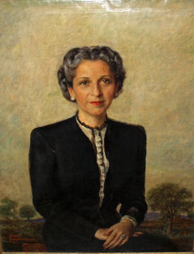 Gilt framed portrait of woman artist signed - 3