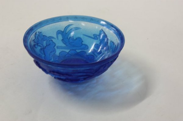 Peking glass bowl: With Fish & Floral design. Approx. 4.75" Diam. x 2.25" H