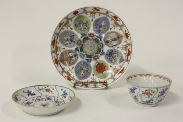 4 pcs. assorted Oriental bowls: Includes: Mongolian bowl with underplate, Chinese bowl with underplate & two turquoise bowls.