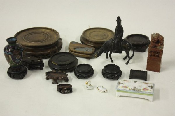 Group lot of assorted smalls: Inlcudes: Teak bases, nippon covered jar, cloisonne vase & soapstone carving depicting foo dogs.