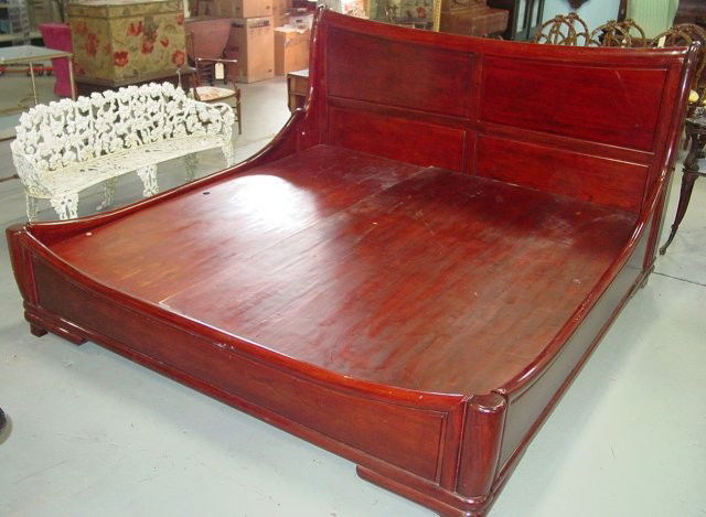 King size Rosewood sleigh bed