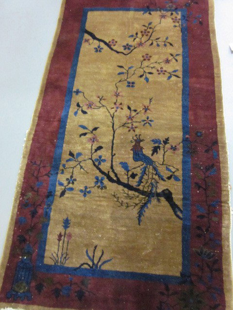 Antique Art Deco rug: Approx. 3' x 5'7"