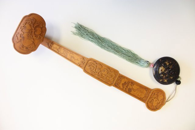 Late Qing Dynasty bamboo Ruyi (scepter): Carved bamboo with peach fruit spray on Ruyi head. Approx. 14" h