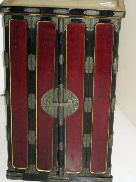 Chinese Buddha altar: Ornate & gilded interior. Approx. 34" H x 20" W.