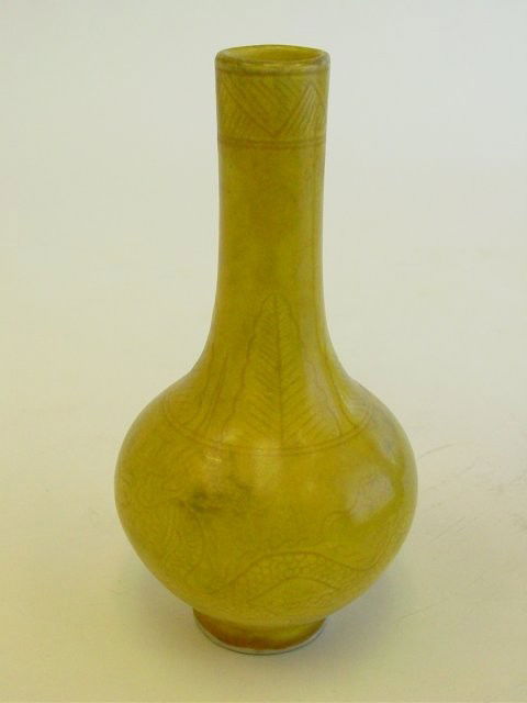 Yellow vase with "Dragon & Leaves": Con Shei style. Approx. 6.5" H. Please read our terms of sale.