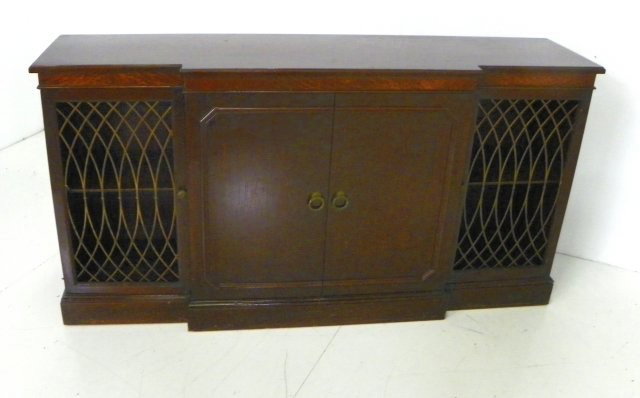 Mahogany credenza ca. 1940: Approx. 72" x 37" x 16". Please read our terms of sale.