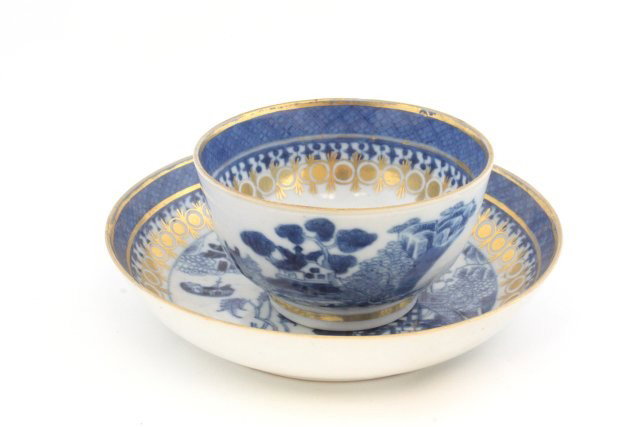 18th c. Chinese Export cup & saucer: Blue Willow with gilt. Cup approx. 2" H x 3 3/8" W, saucer 5.5" Diam. Please read our terms of sale.