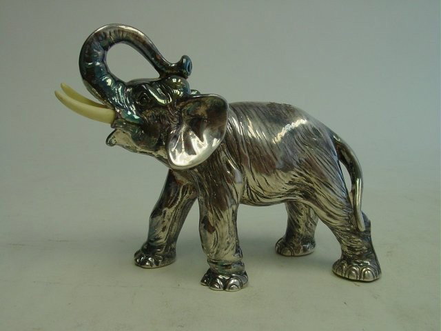 Paola E. Frarcesco sterling silver "Elephant": With bone tusk, stamped 925/1000. Approx. 7.75" across x 6" H. Please read our terms of sale.