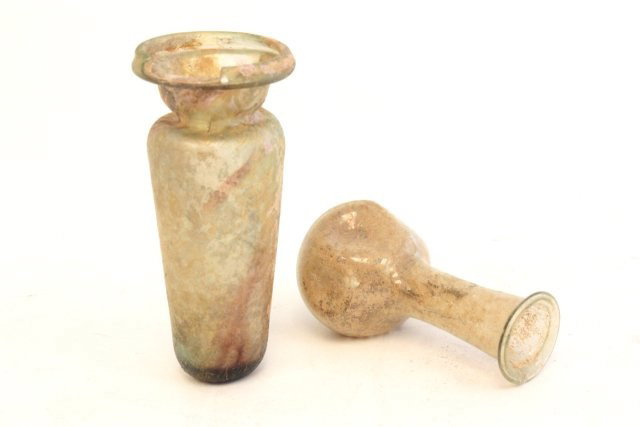 2 Roman glass bottles: Please read our terms of sale.