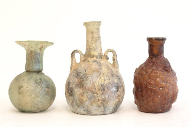 3 Roman glass bottles: Please read our terms of sale.
